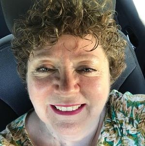 Meet your Posher, Roberta